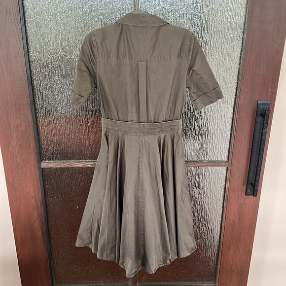 Badgley Mischka Army Green Shirtdress size 6 - Picture 10 of 12